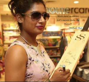 Mithali Raj cricket Player autograph sign